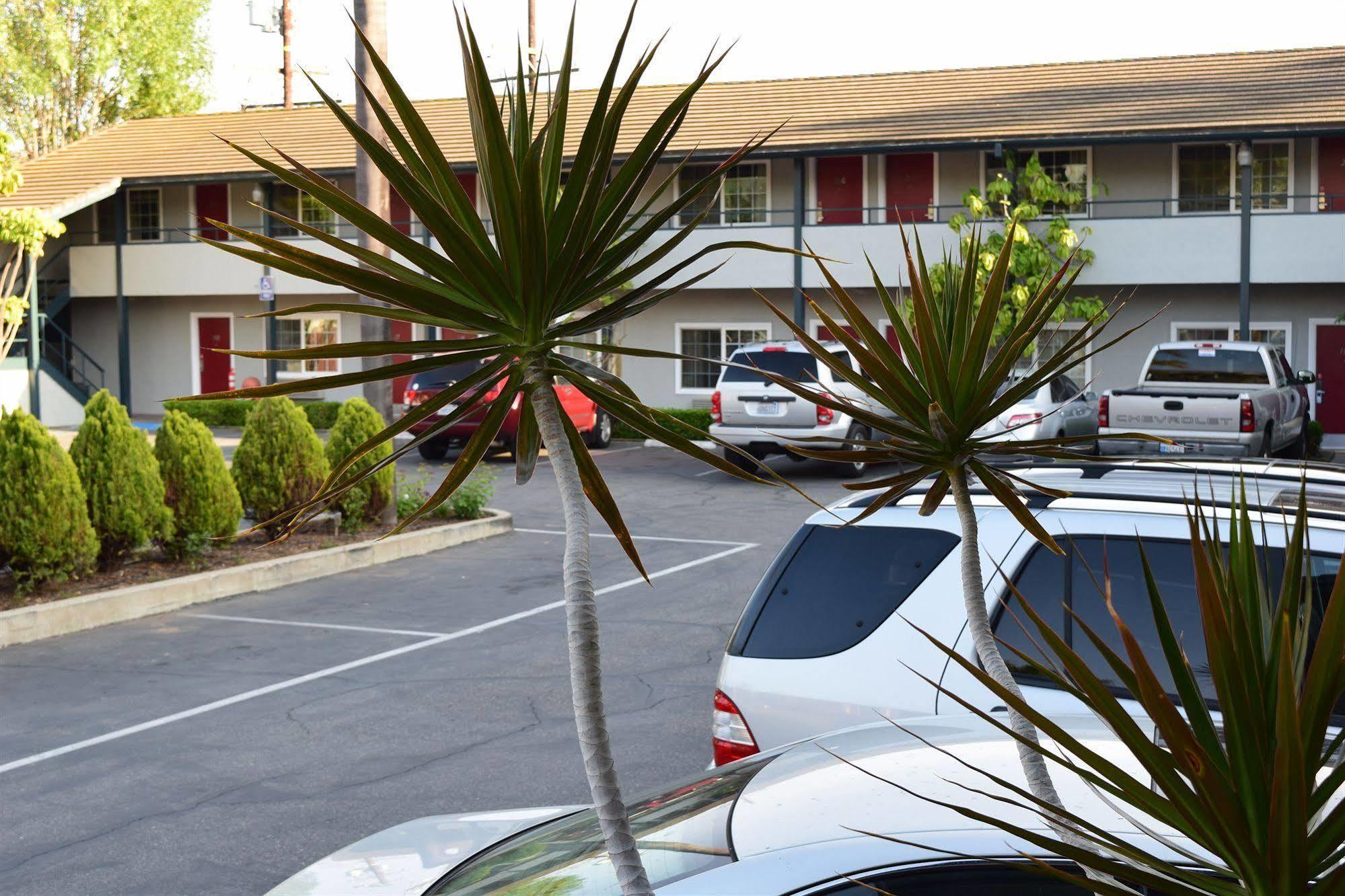سانتا باربارا Rose Garden Inn المظهر الخارجي الصورة